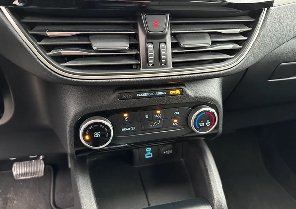 Ford Escape cena 104000 przebieg: 14000, rok produkcji 2022 z Częstochowa małe 497